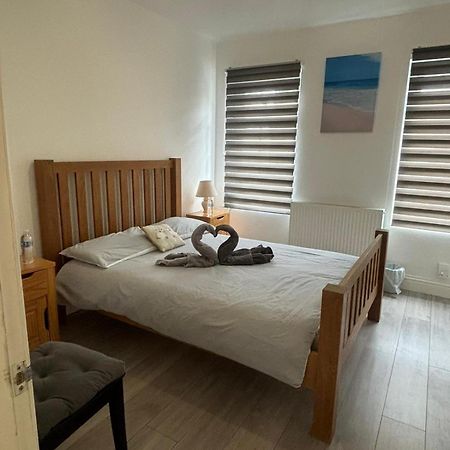 Eejs Modern London 3 Bed Flat Near Crystal Palace Stadium - Great Transport Links Norwood Kültér fotó