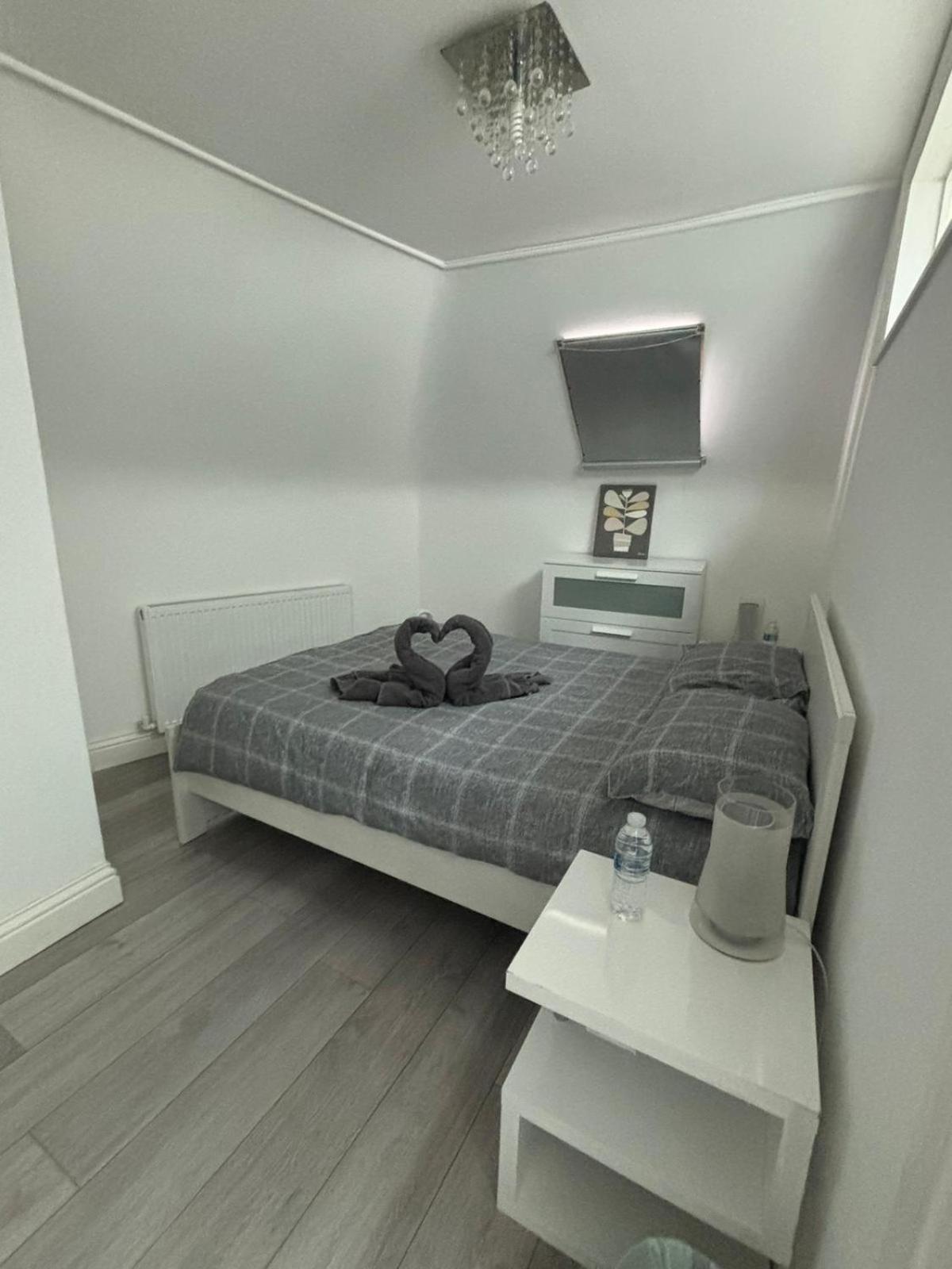 Eejs Modern London 3 Bed Flat Near Crystal Palace Stadium - Great Transport Links Norwood Kültér fotó
